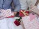 Ocho de cada diez españoles, con pareja, se harán regalos por San Valentín, gastándose una media de 161 euros